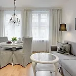 Be In - In The Heart Of The Old Town - Mariacka 31/33 *
