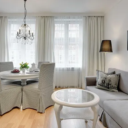 Be In - In The Heart Of The Old Town - Mariacka 31/33 *