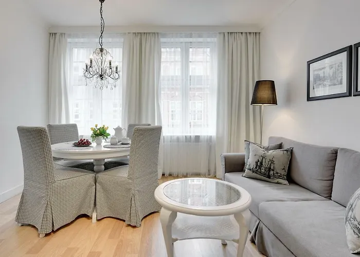 Be In - In The Heart Of The Old Town - Mariacka 31/33 *